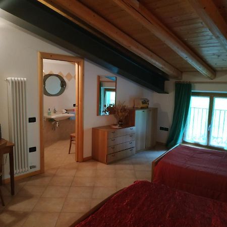 La Cort Di Nonna Rosa Bed & Breakfast Mori Luaran gambar