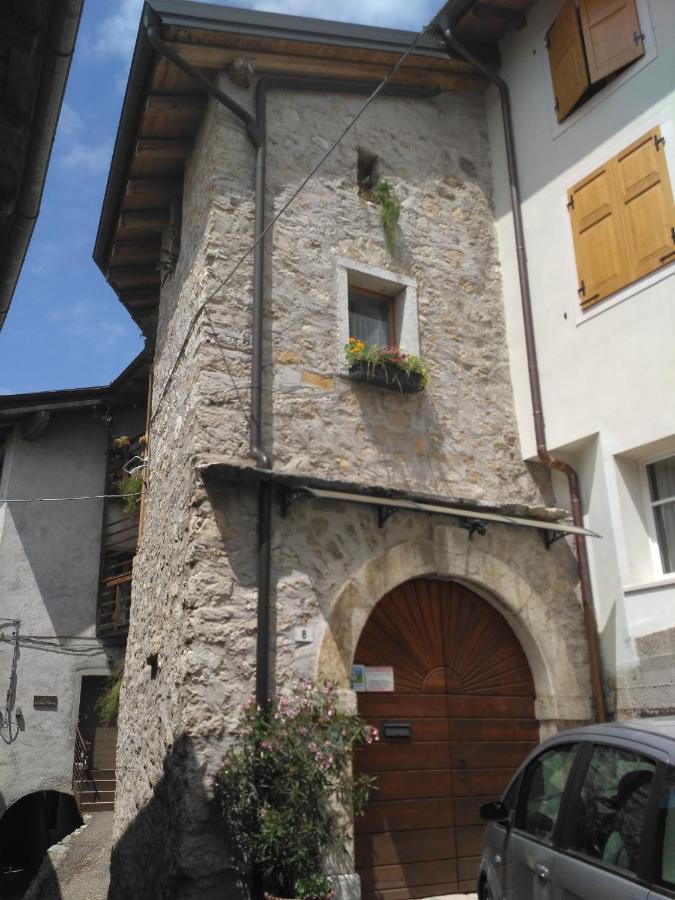 La Cort Di Nonna Rosa Bed & Breakfast Mori Luaran gambar