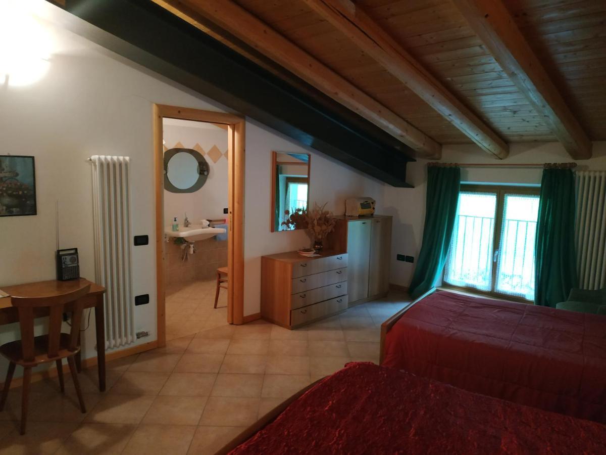 La Cort Di Nonna Rosa Bed & Breakfast Mori Luaran gambar